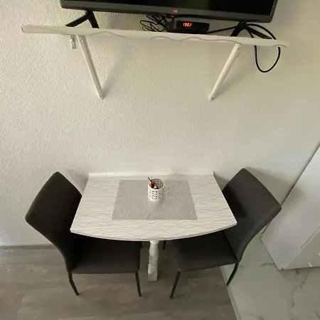 Apartment Mak *
